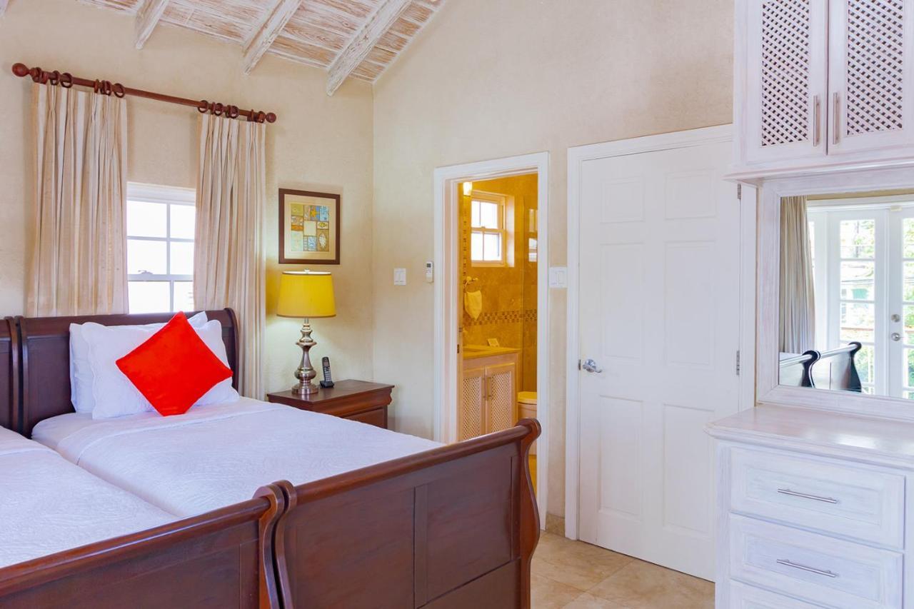 Bianca Bay 3 Bedroom West Coast Beach Front Villa Saint James Exteriér fotografie